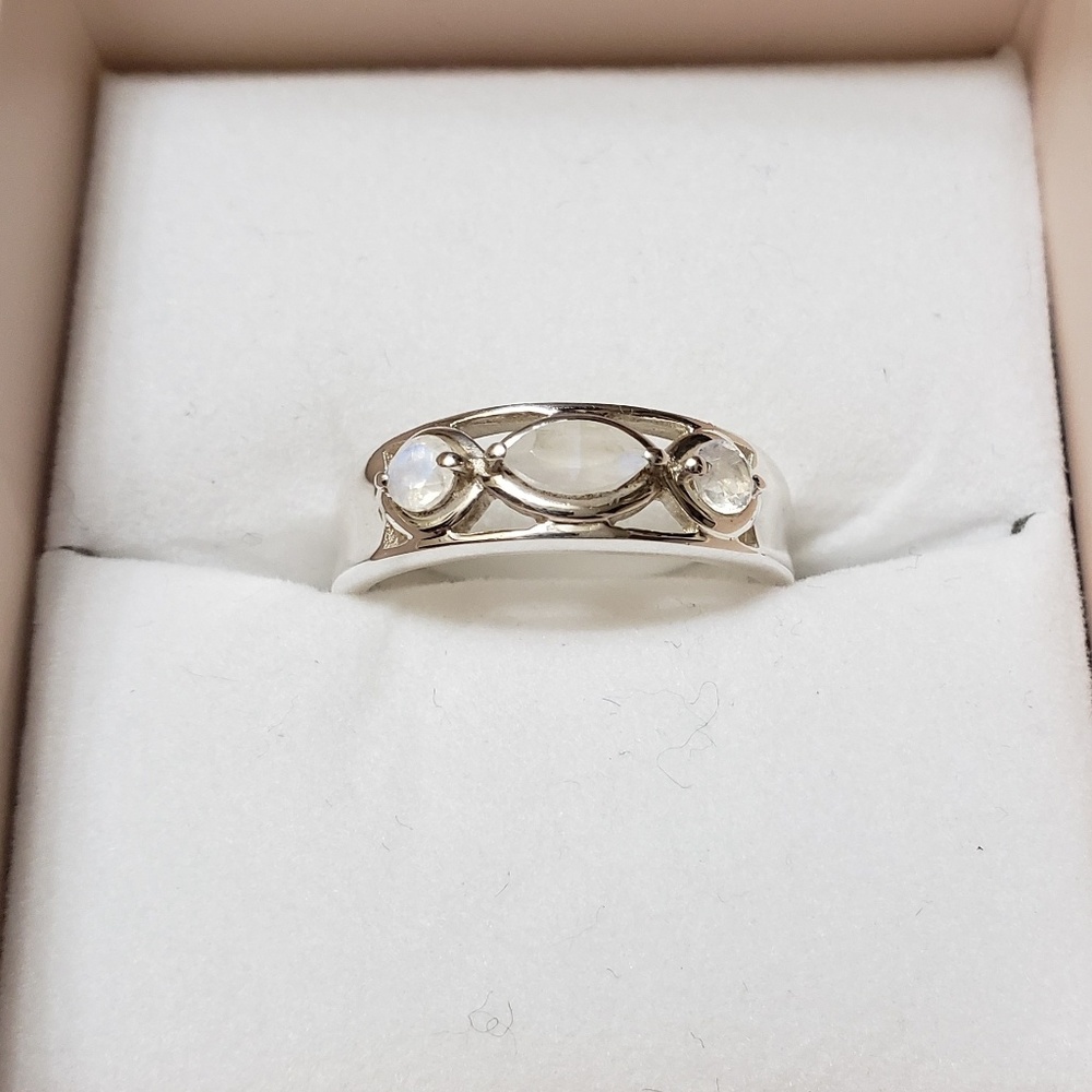 925 Rainbow Moonstone Ring